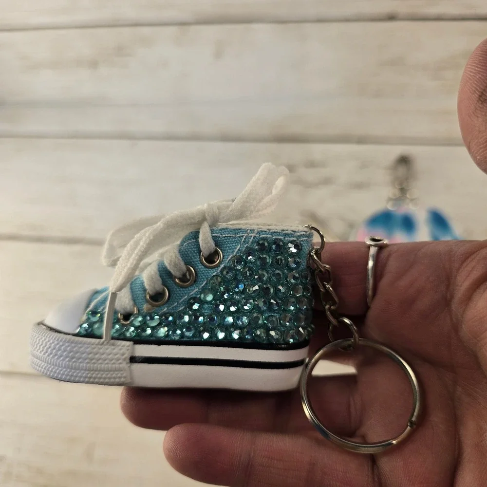 Bundle of 4 Rhinestone Sneaker Teddy Bear Tie Dye Pouch‎ Leopard Keychain Charms